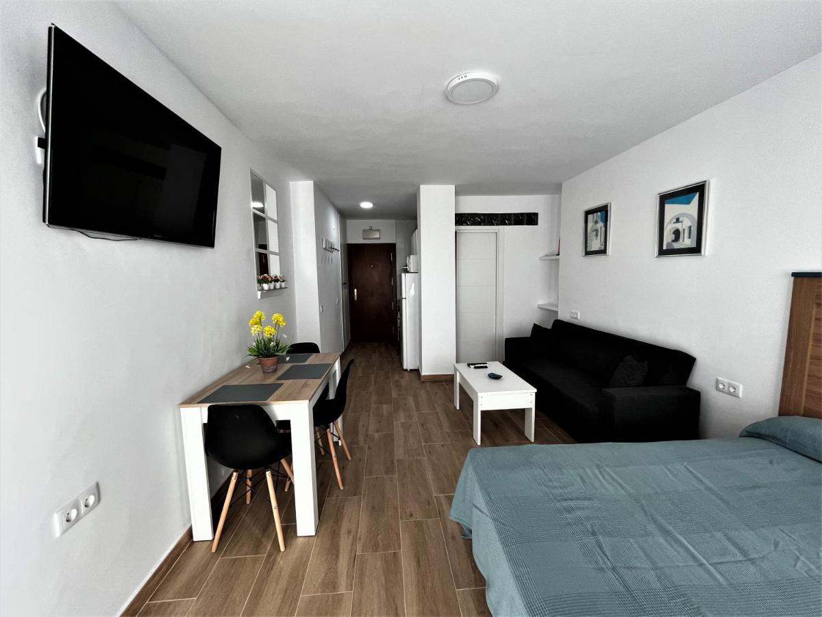 Ver7 - Estudio, Wifi, Fire Stick Amazon, Terraza, Vistas Al Mar, Piscina توريمولينوس المظهر الخارجي الصورة