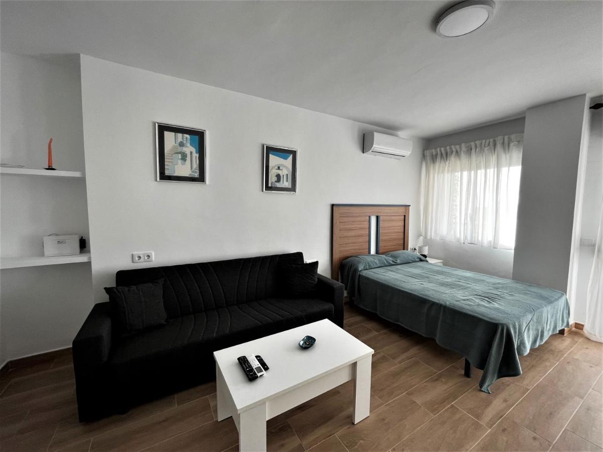 Ver7 - Estudio, Wifi, Fire Stick Amazon, Terraza, Vistas Al Mar, Piscina توريمولينوس المظهر الخارجي الصورة
