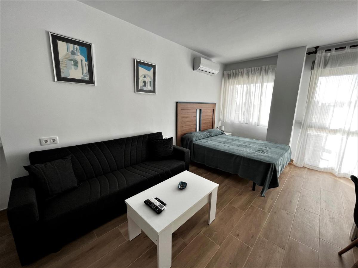 Ver7 - Estudio, Wifi, Fire Stick Amazon, Terraza, Vistas Al Mar, Piscina توريمولينوس المظهر الخارجي الصورة